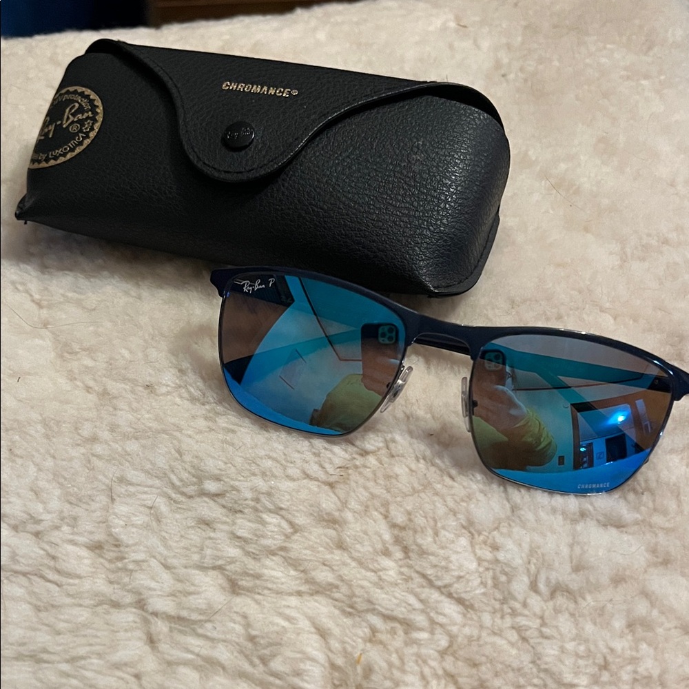 Ray-Ban Chromance Sunglasses with Blue Lenses Polarized